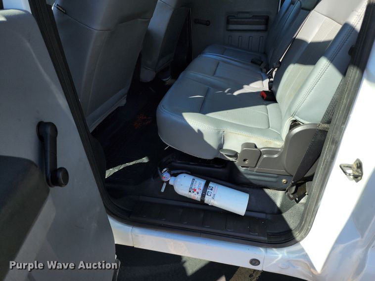 image for item JB9072 2016 Ford F450 Super Duty XL  flatbed truck