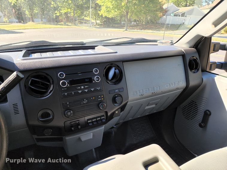 image for item JB9072 2016 Ford F450 Super Duty XL  flatbed truck