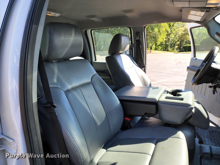 image for item JB9072 2016 Ford F450 Super Duty XL  flatbed truck