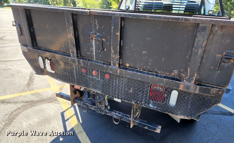 image for item JB9072 2016 Ford F450 Super Duty XL  flatbed truck