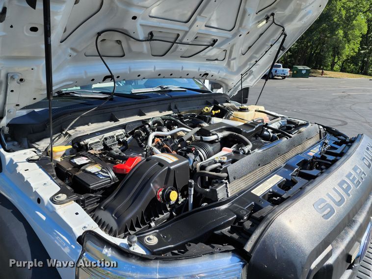 image for item JB9072 2016 Ford F450 Super Duty XL  flatbed truck