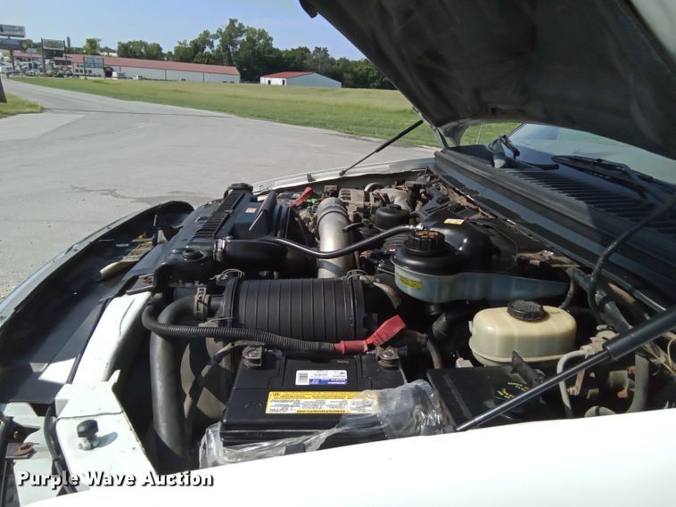 image for item JL9955 2004 Ford F350 Super Duty King Ranch  Crew Cab pickup truck