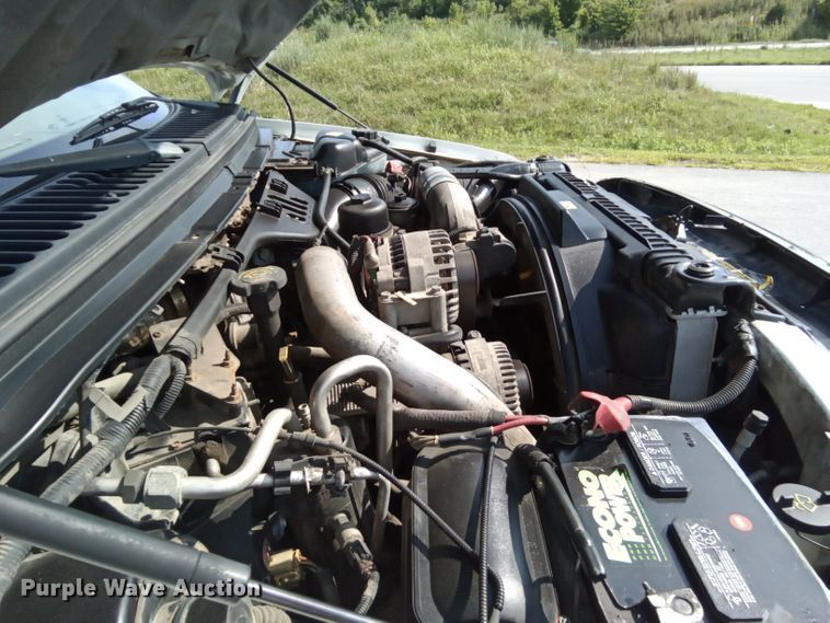 image for item JL9955 2004 Ford F350 Super Duty King Ranch  Crew Cab pickup truck