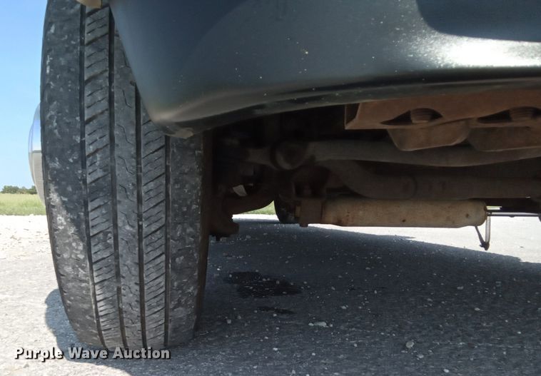 image for item JL9955 2004 Ford F350 Super Duty King Ranch  Crew Cab pickup truck