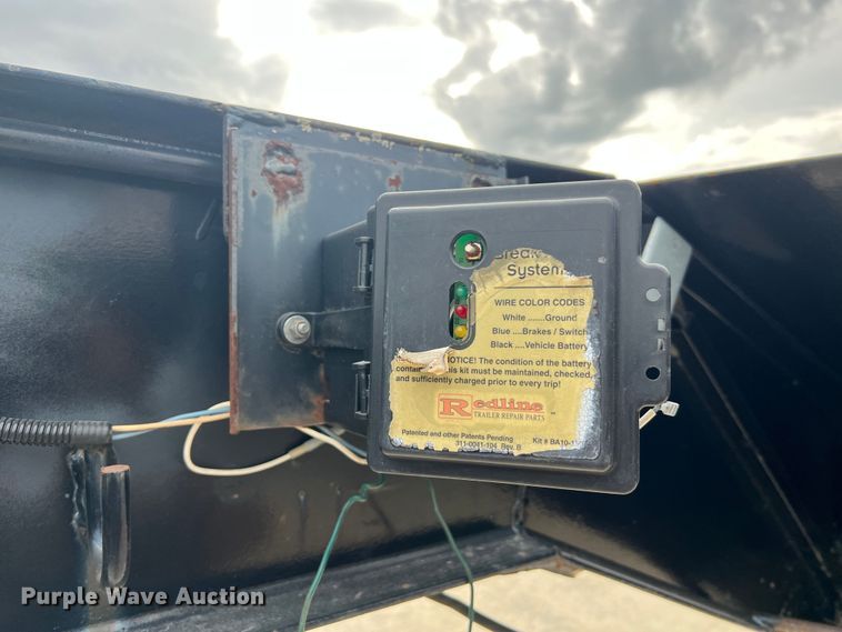 image for item JM9175 2004 H&H  equipment trailer