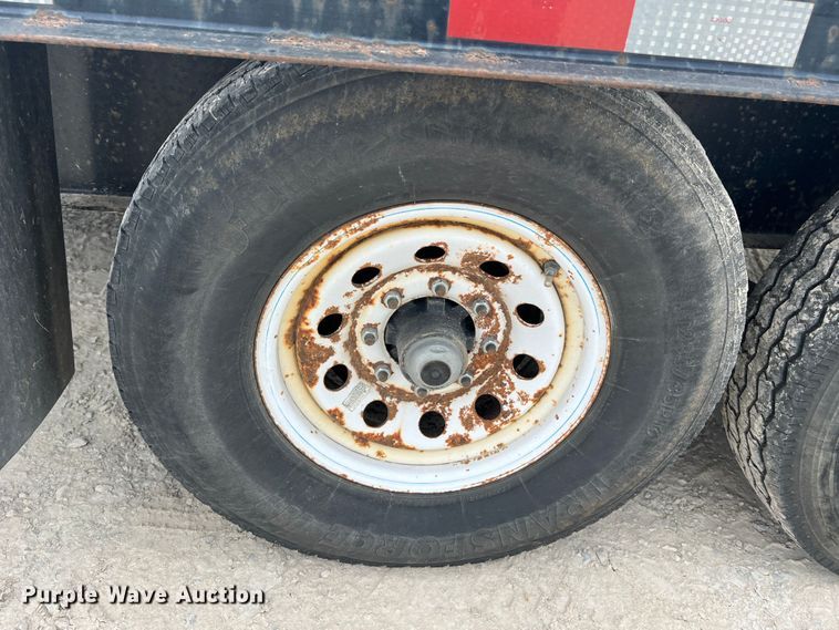 image for item JM9175 2004 H&H  equipment trailer