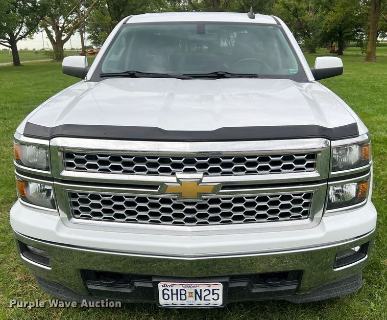 image for item JM9176 2015 Chevrolet Silverado 1500  Double Cab pickup truck