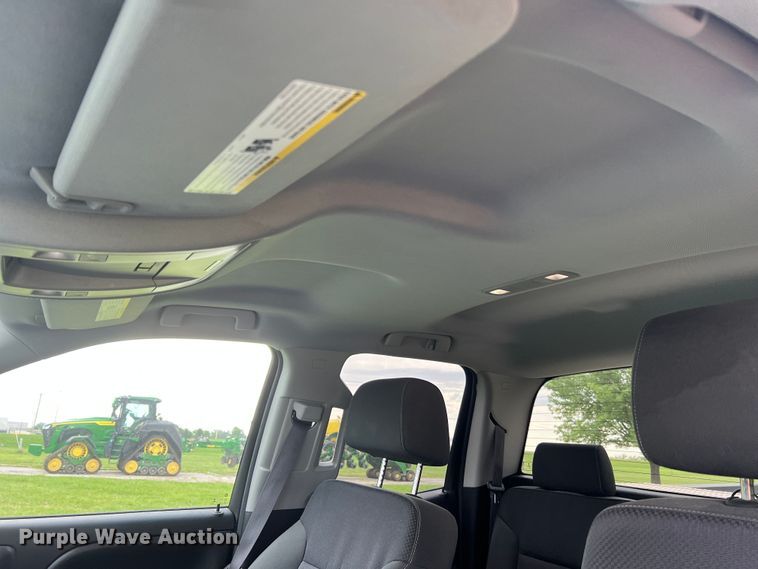 image for item JM9176 2015 Chevrolet Silverado 1500  Double Cab pickup truck