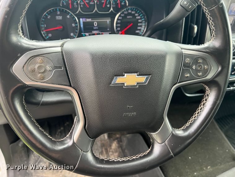 image for item JM9176 2015 Chevrolet Silverado 1500  Double Cab pickup truck