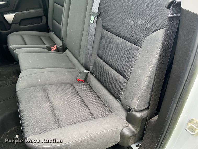 image for item JM9176 2015 Chevrolet Silverado 1500  Double Cab pickup truck