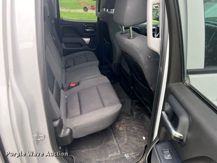 image for item JM9176 2015 Chevrolet Silverado 1500  Double Cab pickup truck