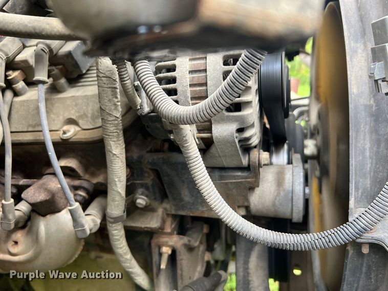 image for item JM9183 2005 Chevrolet C4500  flatbed truck