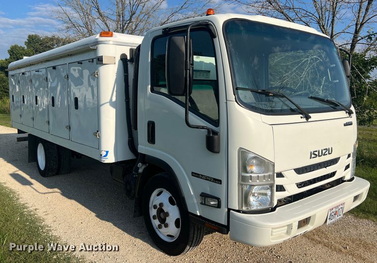 image for item JM9188 2016 Isuzu NPR HD  refrigerated delivery truck