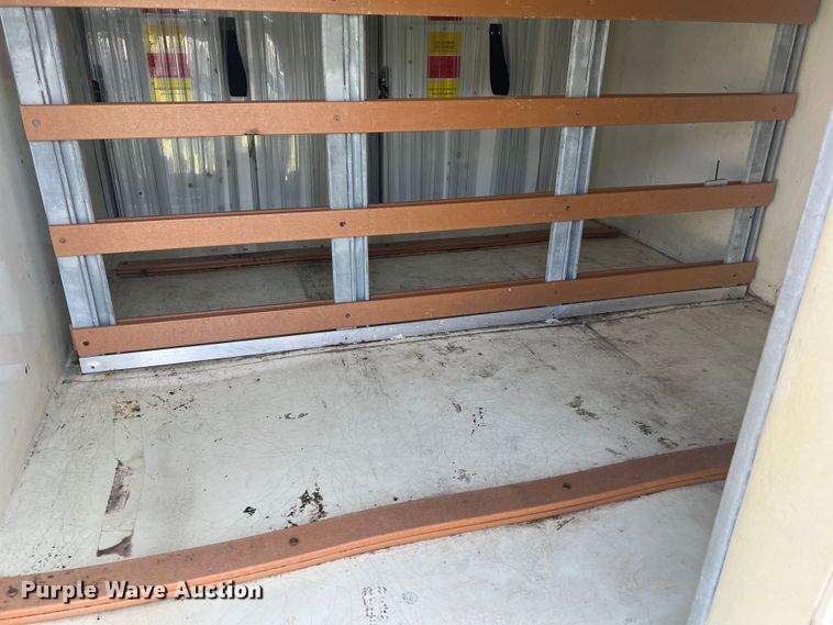 image for item JM9188 2016 Isuzu NPR HD  refrigerated delivery truck