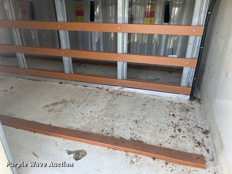 image for item JM9188 2016 Isuzu NPR HD  refrigerated delivery truck