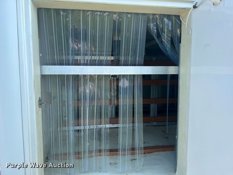 image for item JM9188 2016 Isuzu NPR HD  refrigerated delivery truck