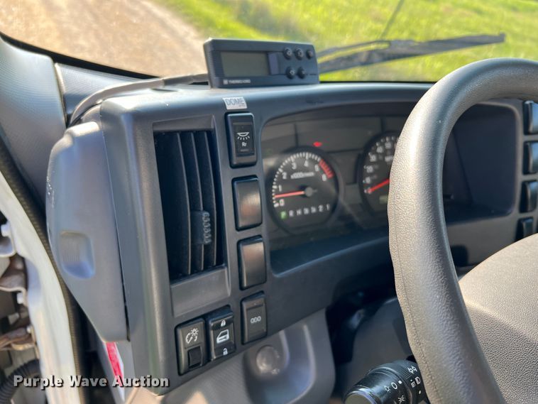 image for item JM9188 2016 Isuzu NPR HD  refrigerated delivery truck