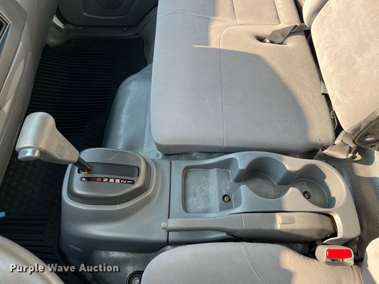 image for item JM9188 2016 Isuzu NPR HD  refrigerated delivery truck