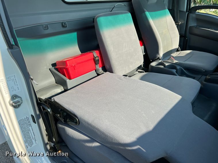 image for item JM9188 2016 Isuzu NPR HD  refrigerated delivery truck