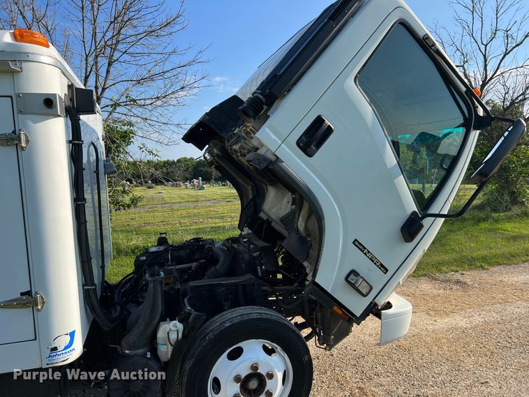 image for item JM9188 2016 Isuzu NPR HD  refrigerated delivery truck