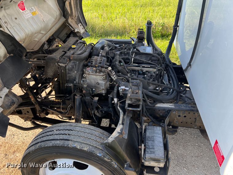 image for item JM9188 2016 Isuzu NPR HD  refrigerated delivery truck