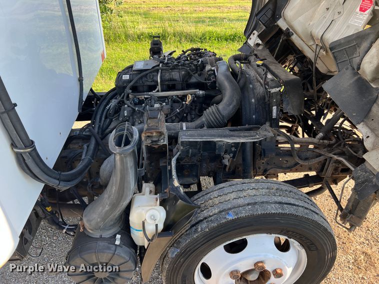 image for item JM9188 2016 Isuzu NPR HD  refrigerated delivery truck