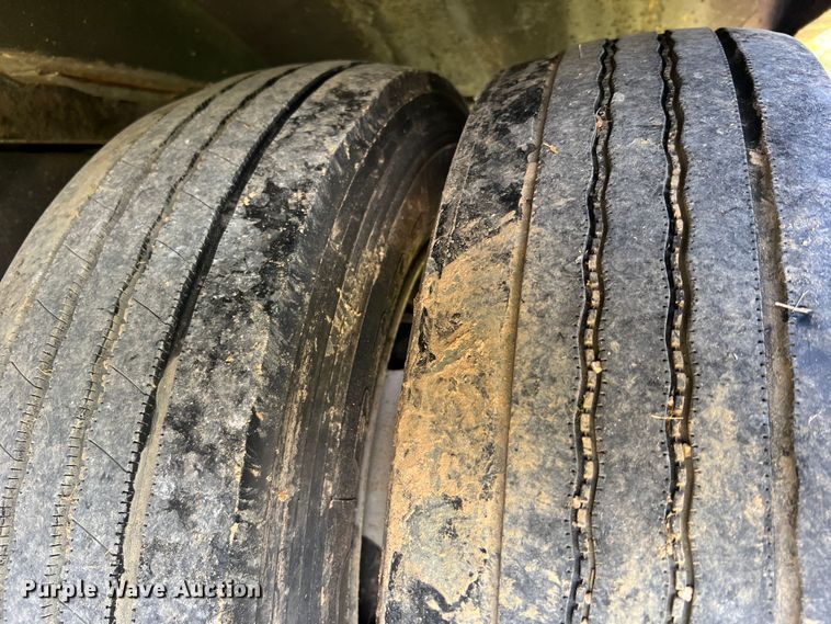 image for item JM9188 2016 Isuzu NPR HD  refrigerated delivery truck