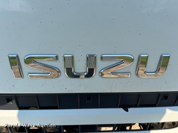 image for item JM9188 2016 Isuzu NPR HD  refrigerated delivery truck