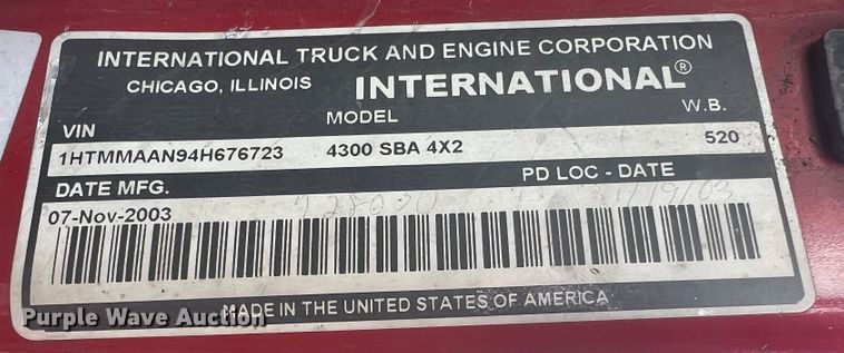 image for item JM9199 2004 International 4300  propane delivery truck