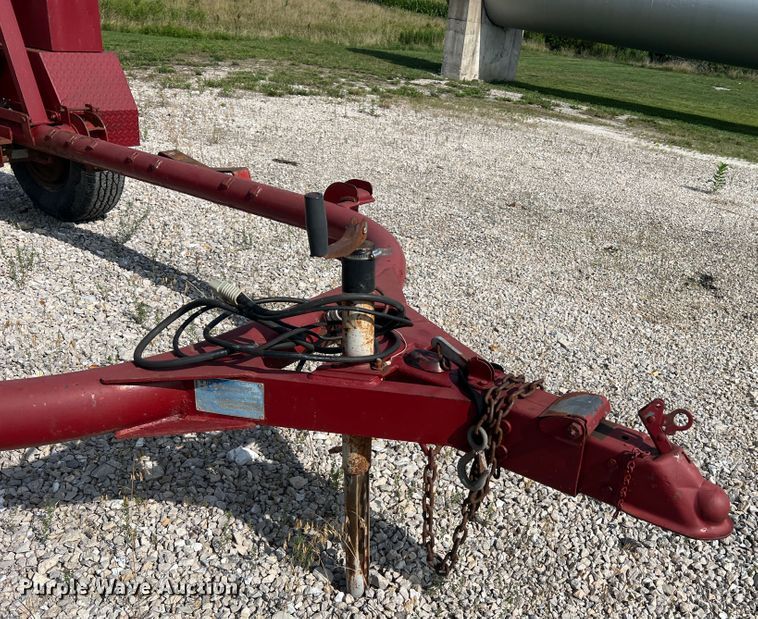 image for item JM9200 1990 H&H Equipment Company 10-HDWR-6  propane tank trailer