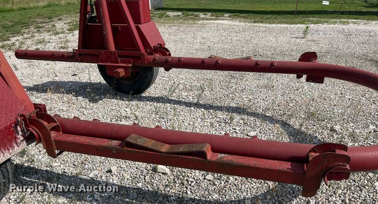 image for item JM9200 1990 H&H Equipment Company 10-HDWR-6  propane tank trailer