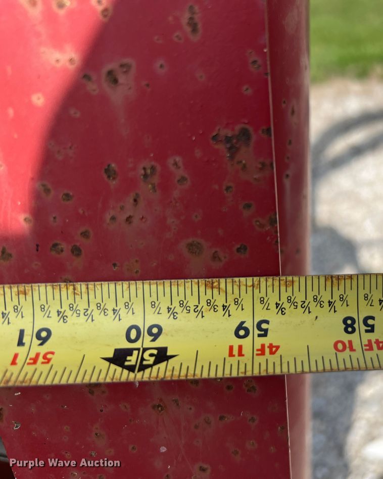 image for item JM9200 1990 H&H Equipment Company 10-HDWR-6  propane tank trailer