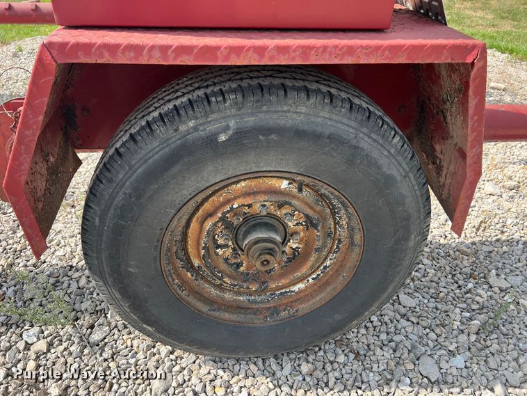 image for item JM9200 1990 H&H Equipment Company 10-HDWR-6  propane tank trailer