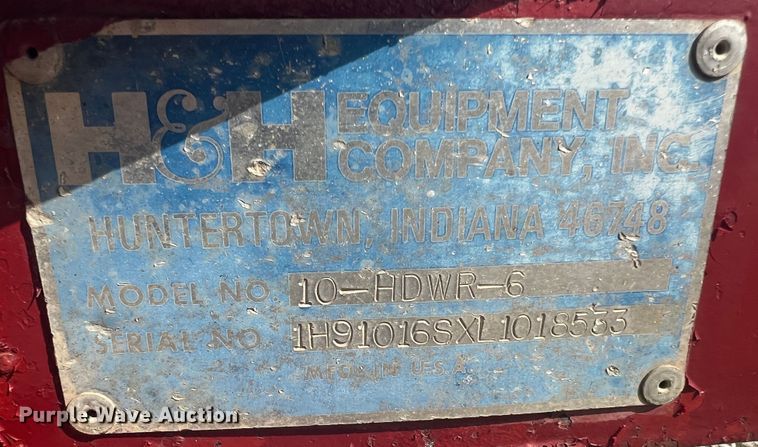 image for item JM9200 1990 H&H Equipment Company 10-HDWR-6  propane tank trailer