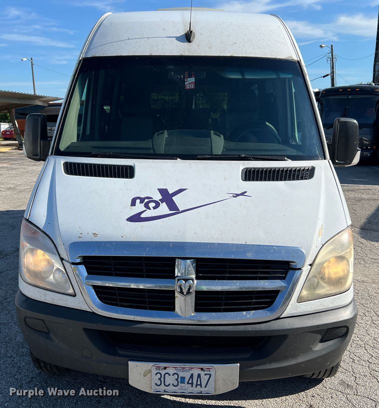 image for item JM9203 2008 Dodge Sprinter 2500  van