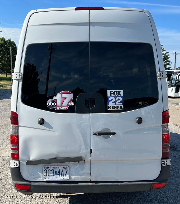 image for item JM9203 2008 Dodge Sprinter 2500  van