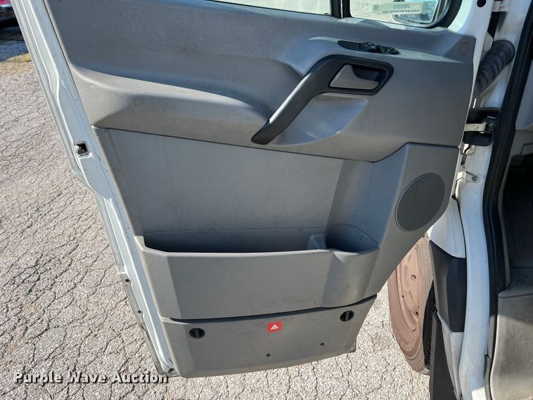 image for item JM9203 2008 Dodge Sprinter 2500  van