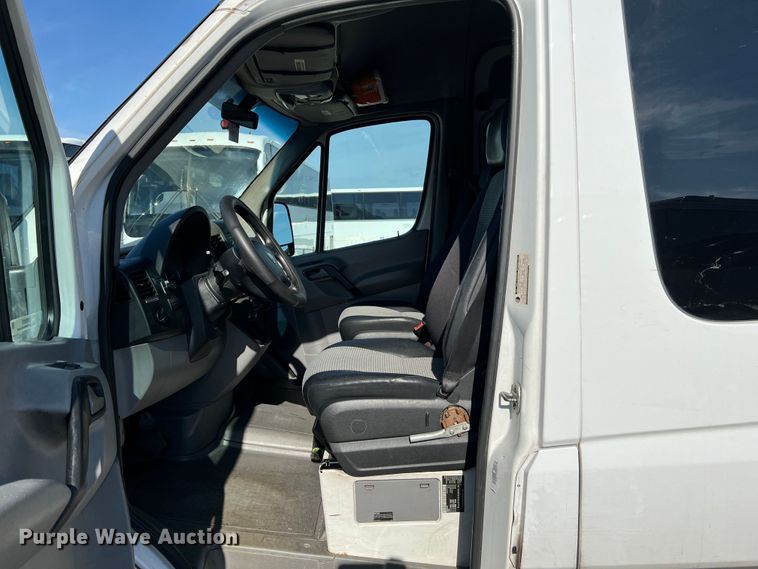 image for item JM9203 2008 Dodge Sprinter 2500  van