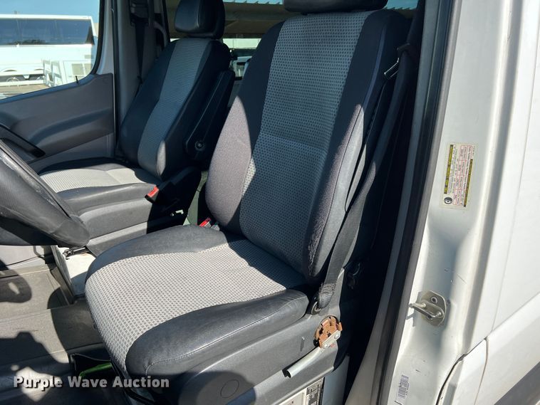 image for item JM9203 2008 Dodge Sprinter 2500  van