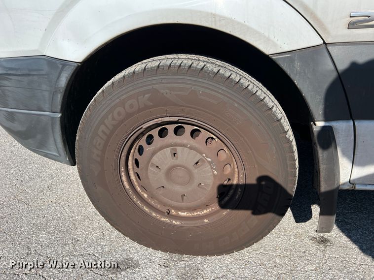 image for item JM9203 2008 Dodge Sprinter 2500  van