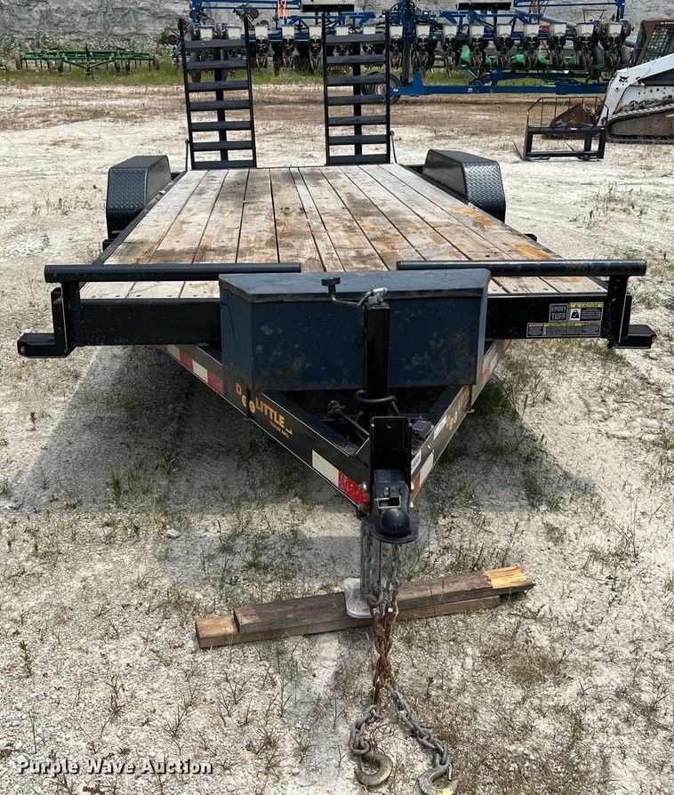 image for item JM9293 2019 Doolittle CF-8220  equipment trailer