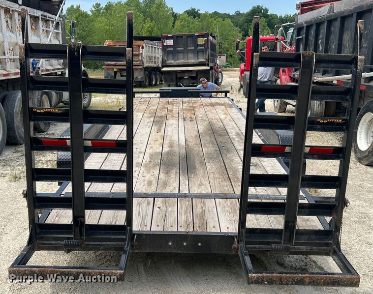 image for item JM9293 2019 Doolittle CF-8220  equipment trailer