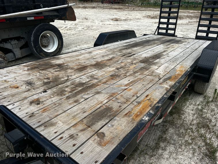 image for item JM9293 2019 Doolittle CF-8220  equipment trailer