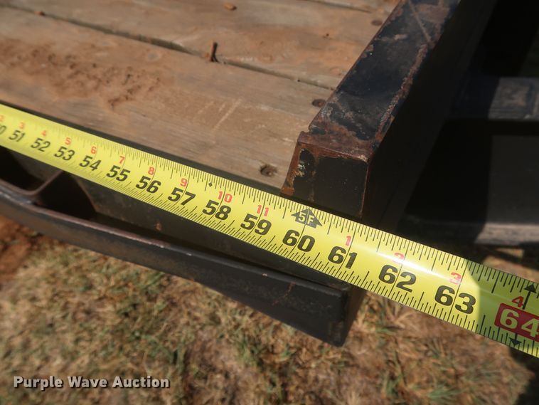 image for item JR9409 2000 May  flatbed trailer