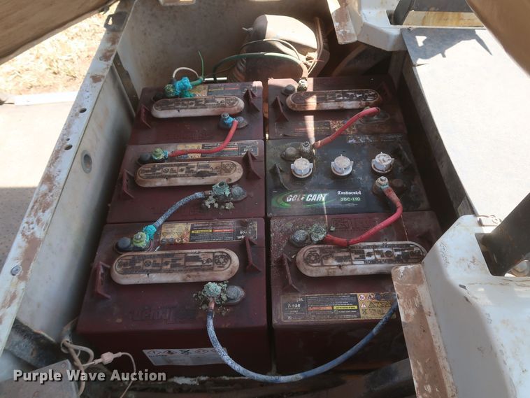 image for item JR9417 EZ GO TXTPDS  golf cart