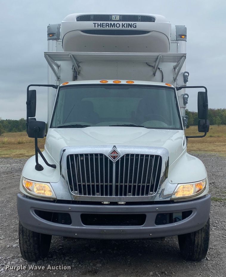 image for item JU9306 2014 International DuraStar 4300  refrigerated truck