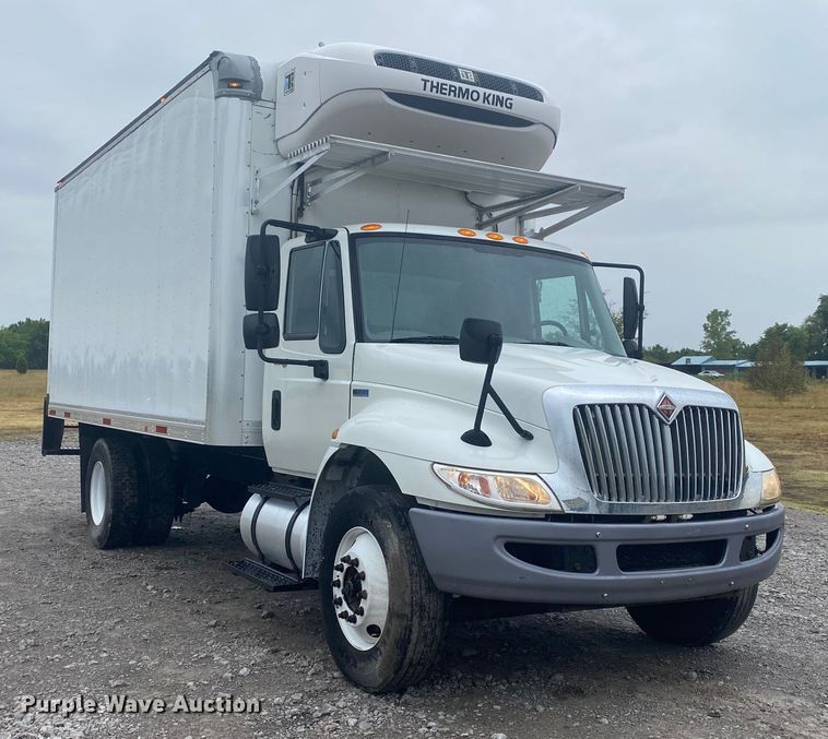 image for item JU9306 2014 International DuraStar 4300  refrigerated truck