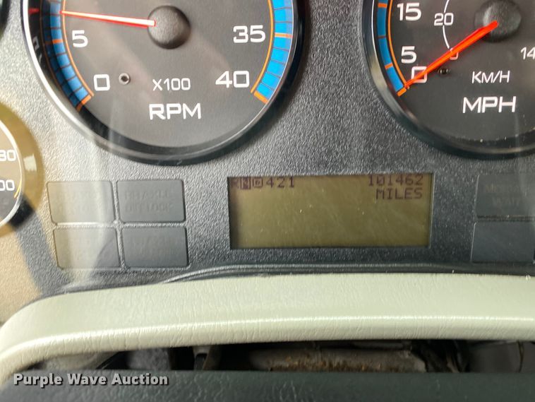 image for item JU9306 2014 International DuraStar 4300  refrigerated truck