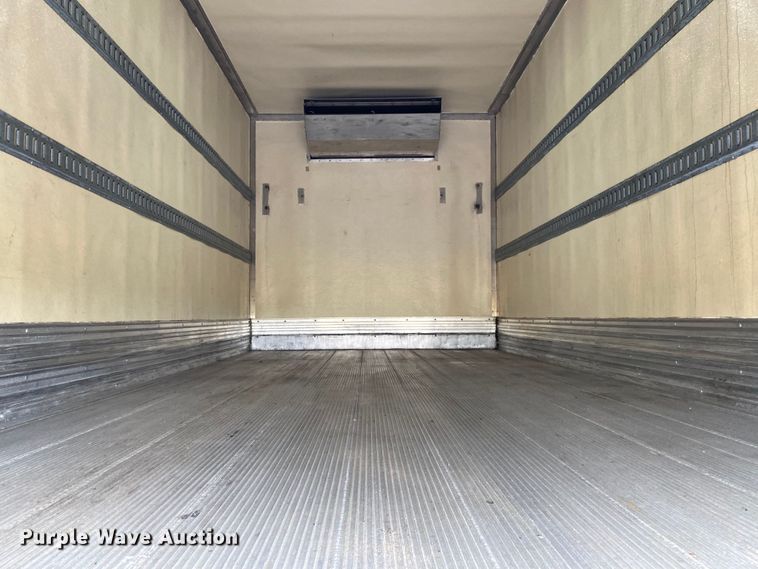 image for item JU9306 2014 International DuraStar 4300  refrigerated truck