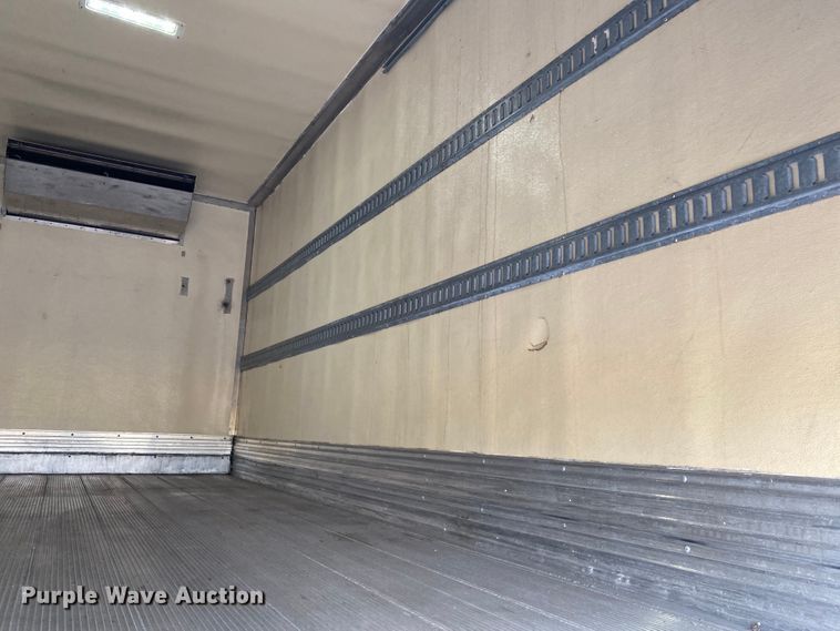 image for item JU9306 2014 International DuraStar 4300  refrigerated truck